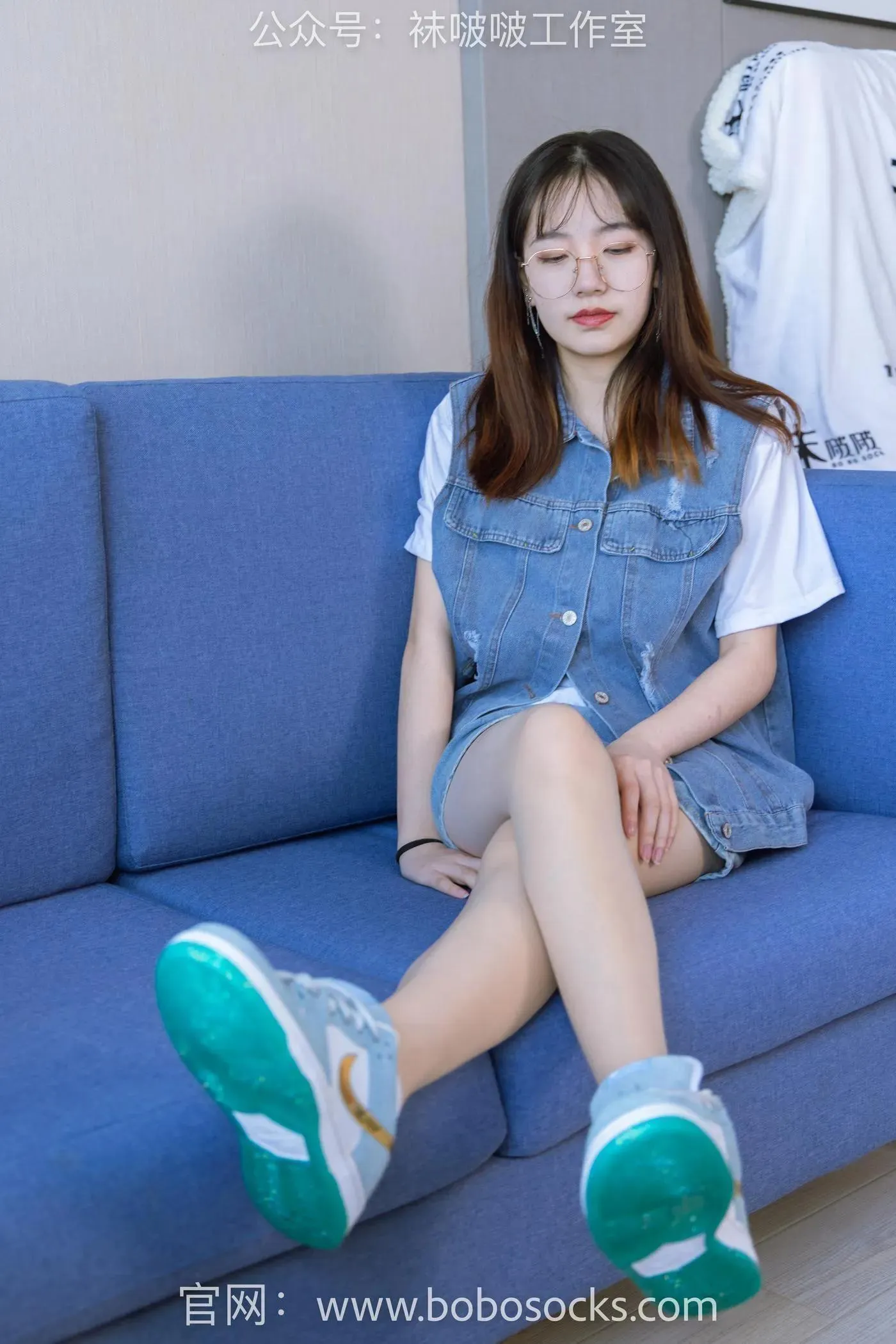 [BoBoSocks袜啵啵]NO.123 小甜豆-板鞋、白棉袜、肉丝 [140P]插图1